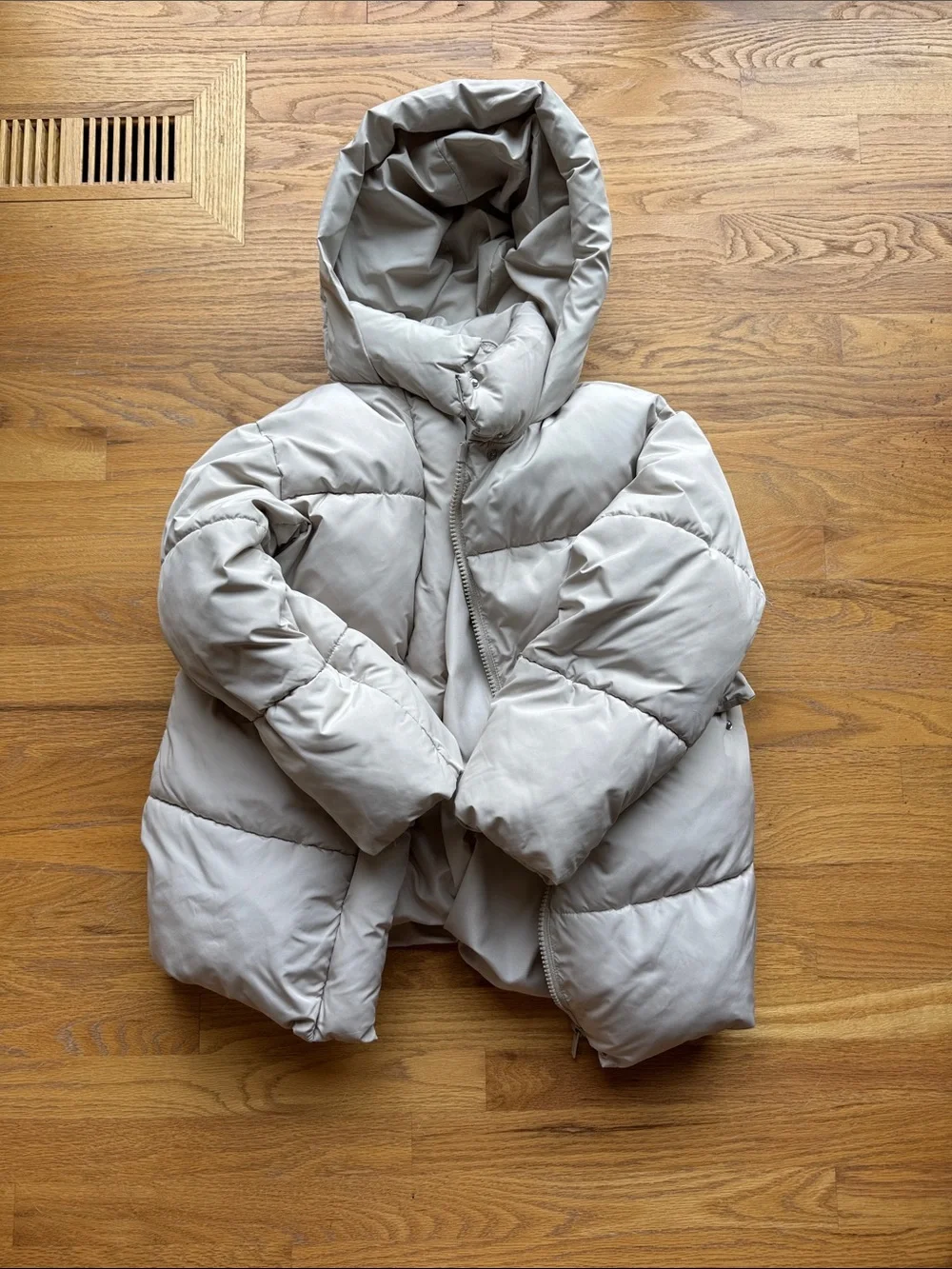 Zara Girls Hooded Puffer Jacket in Light Taupe